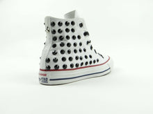 Carica l&#39;immagine nel visualizzatore di Gallery, Scarpa CONVERSE Chuck Taylor All Star Classic High Top personalizzata
